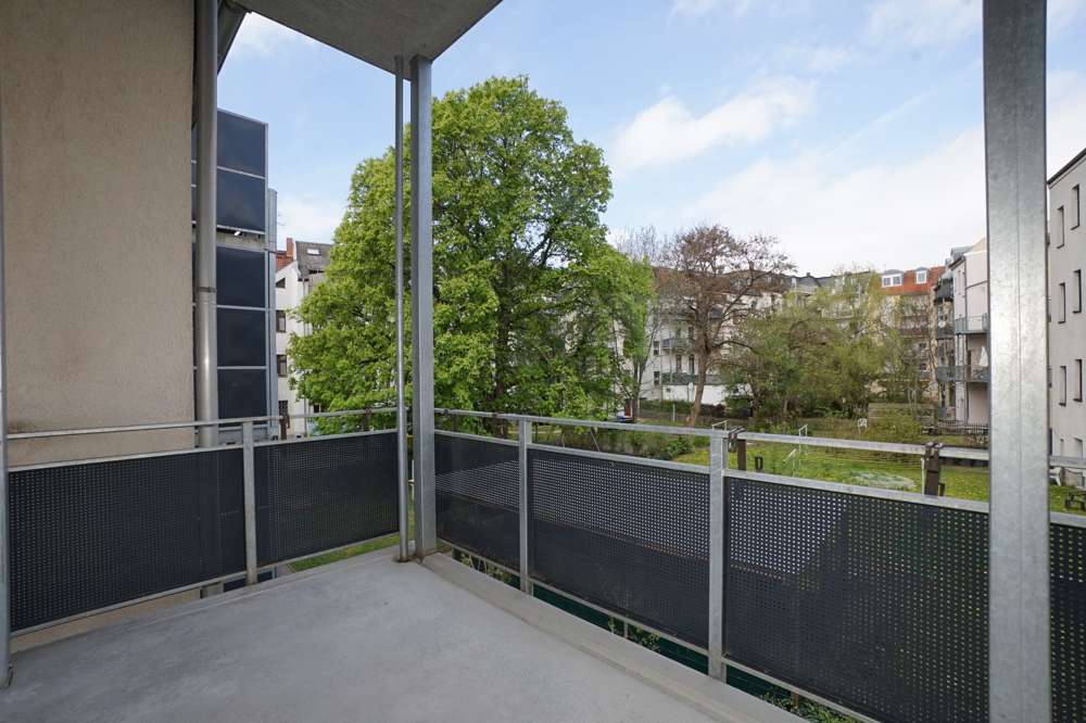 Thumbnail-Wohnung zum Mieten in Zwickau 457,00 € 76.19 m²