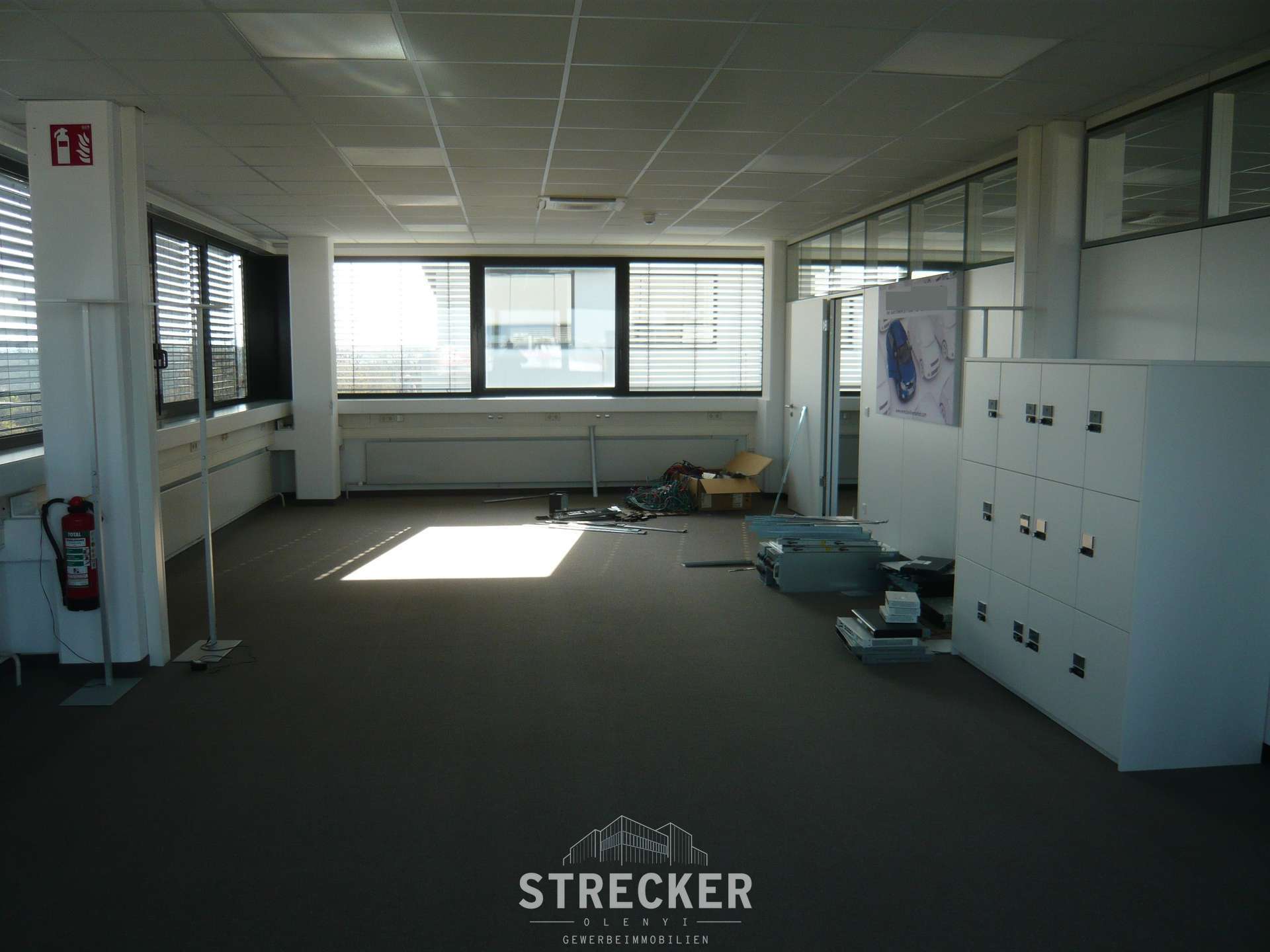 Thumbnail-Büro in Karlsruhe 2.536,40 € 373 m²