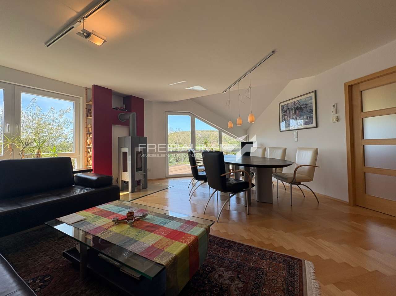 Thumbnail-Wohnung zum Kaufen in Siegen Bürbach 450.000,00 € 110 m²