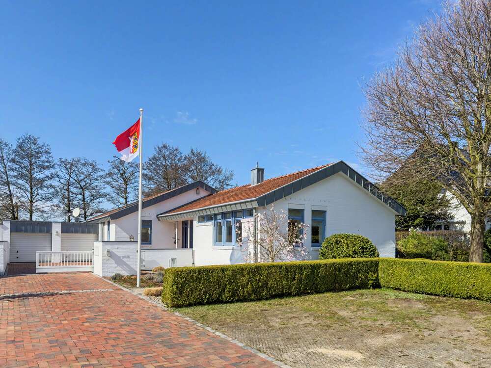 Thumbnail-Haus zum Kaufen in Rendsburg 1.100.000,00 € 290 m²