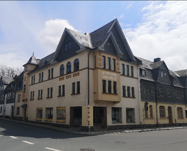 Thumbnail-Wohnung zum Mieten in Lehesten 715,00 € 130 m²