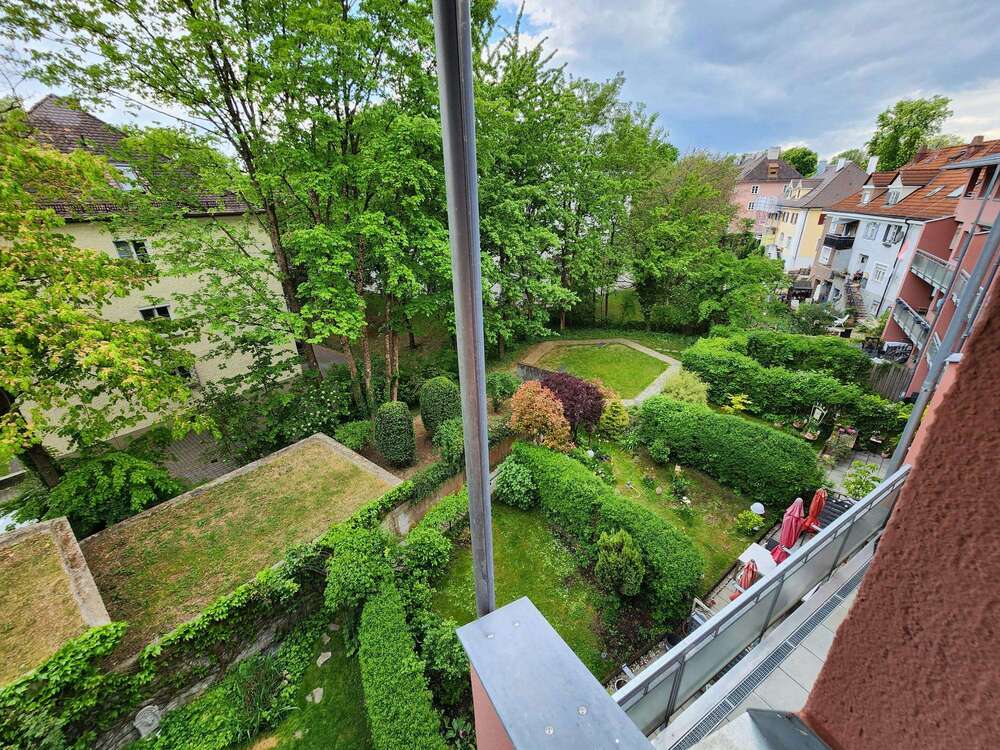 Thumbnail-Wohnung zum Kaufen in Augsburg 424.000,00 € 83.4 m²