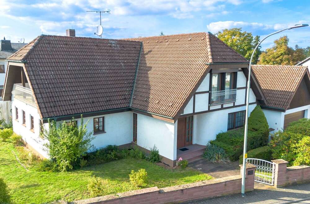 Thumbnail-Haus zum Kaufen in Limeshain 695.000,00 € 230 m²