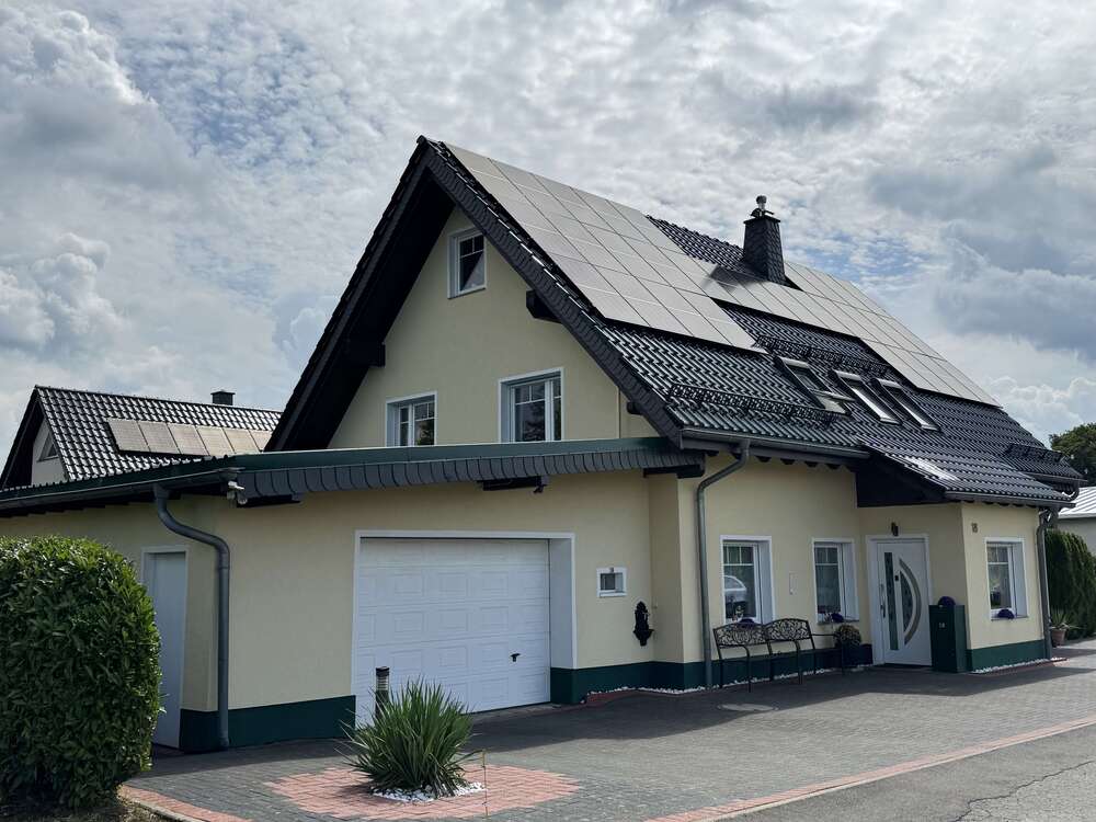Thumbnail-Haus zum Kaufen in Reichshof-Schönenbach 469.000,00 € 180 m²