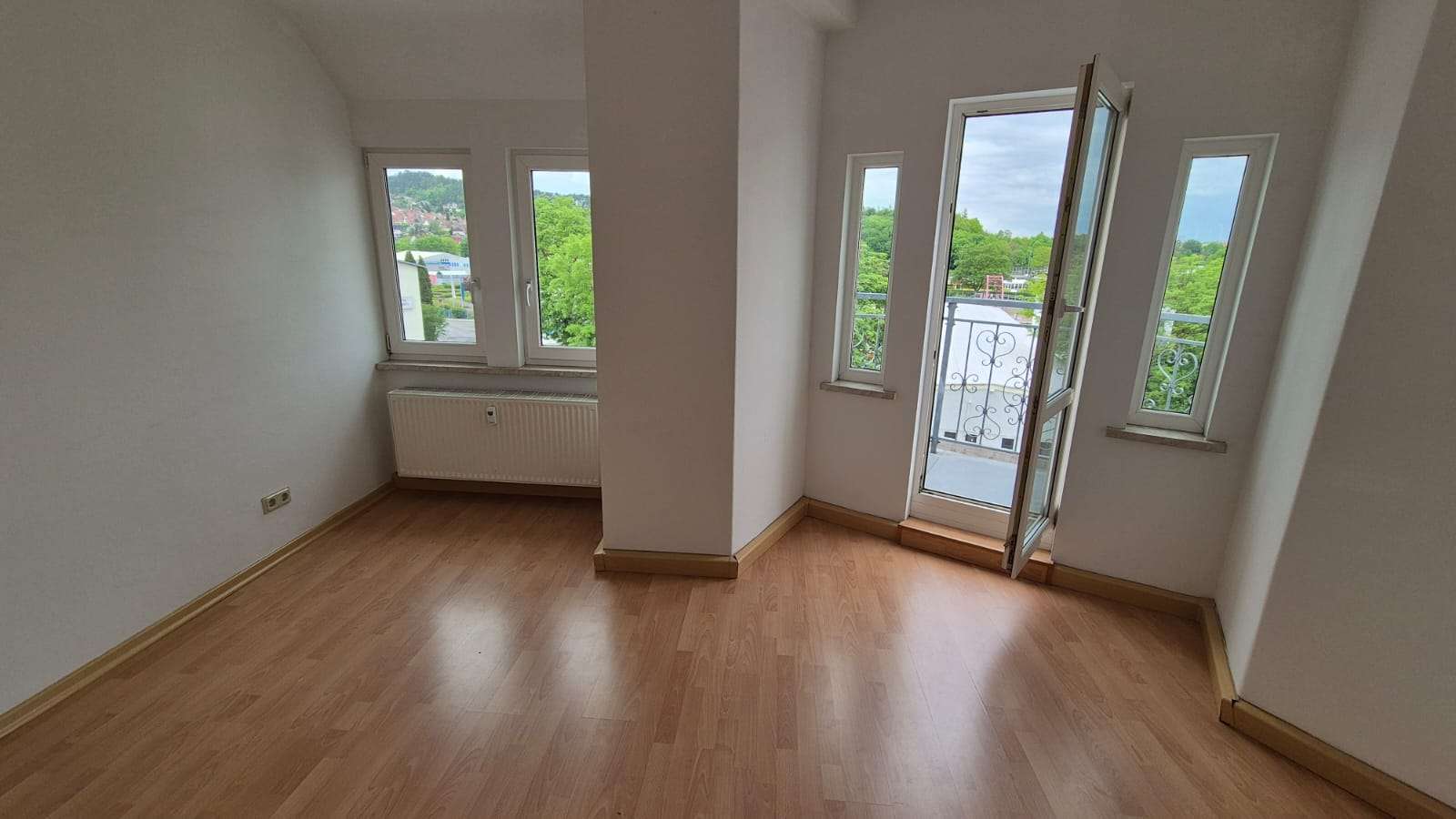 Thumbnail-Wohnung zum Mieten in Eisenach 325,00 € 54 m²