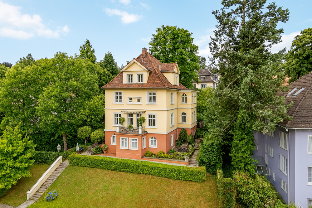 Thumbnail-Haus zum Kaufen in Baden-Baden 2.900.000,00 € 320 m²