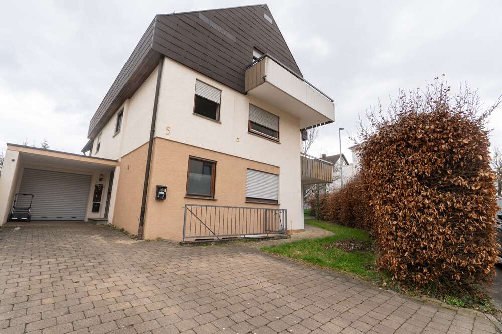 Thumbnail-Haus zum Kaufen in Filderstadt Bernhausen 799.000,00 € 248 m²