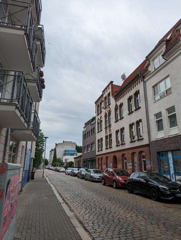 Thumbnail-Wohnung zum Mieten in Magdeburg 700,00 € 100.79 m²