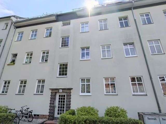 Thumbnail-Wohnung zum Kaufen in Berlin 189.000,00 € 61.58 m²