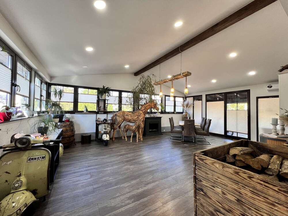 Thumbnail-Haus zum Kaufen in Brand-Erbisdorf 500.000,00 € 325 m²