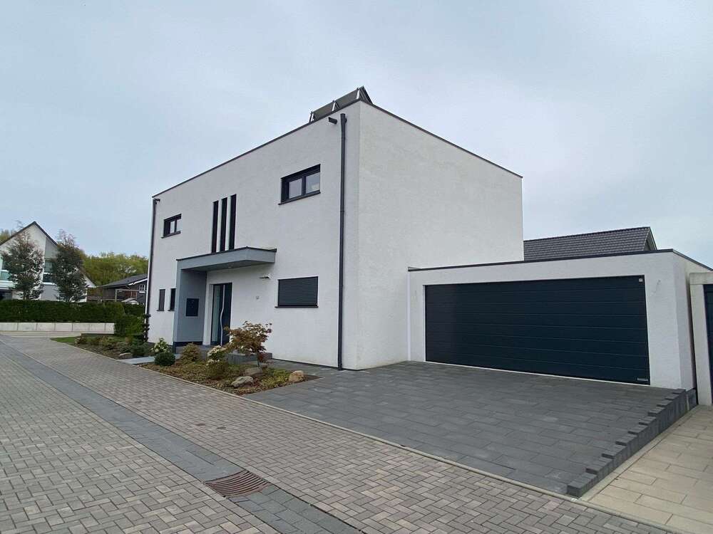 Thumbnail-Haus zum Kaufen in Nettetal 679.000,00 € 185 m²