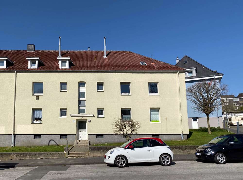 Thumbnail-Wohnung zum Mieten in Wuppertal 410,00 € 47.97 m²