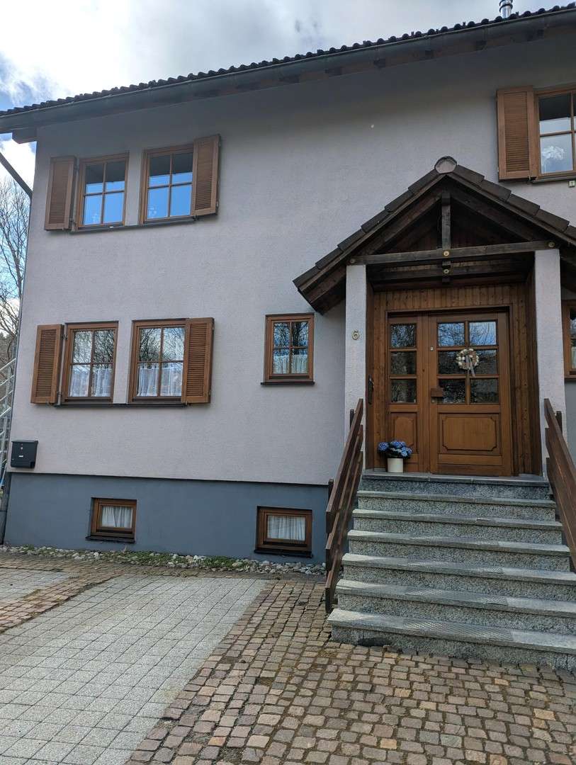 Thumbnail-Wohnung zum Kaufen in Unterkirnach 269.000,00 € 100 m²
