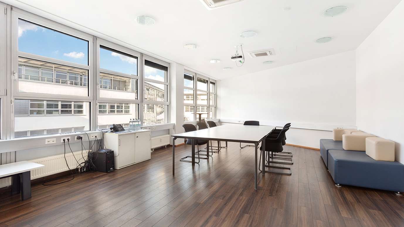 Thumbnail-Büro in München 1.300,00 € 54 m²