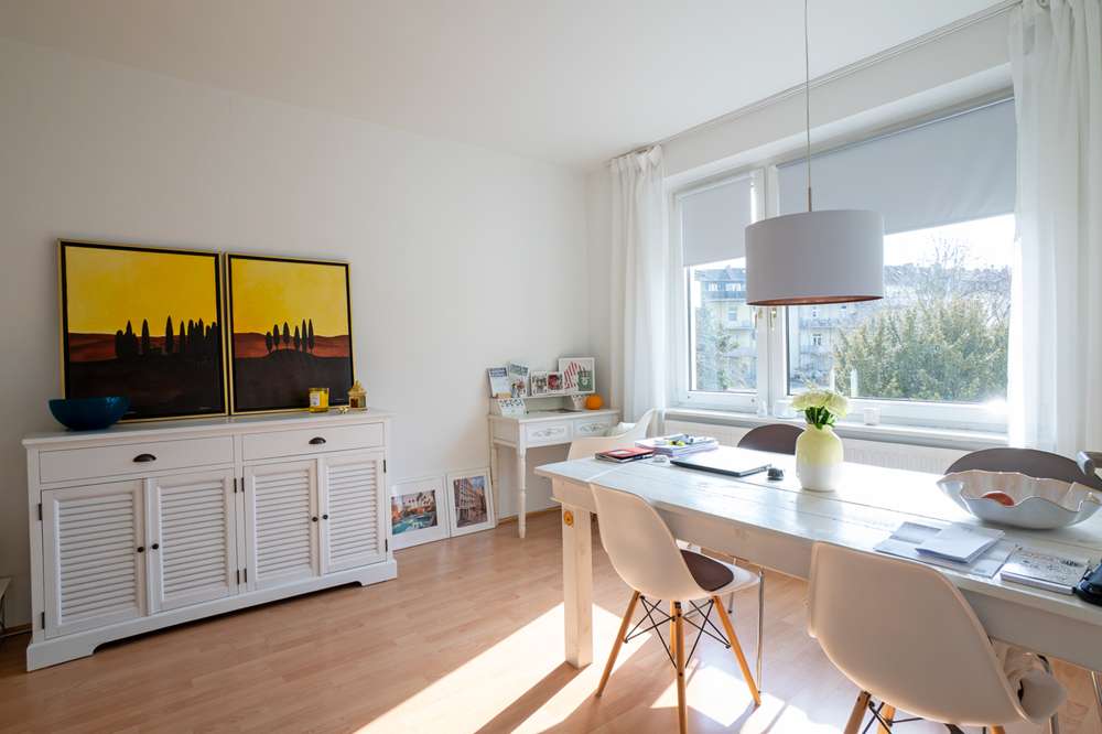 Thumbnail-Wohnung zum Kaufen in Düsseldorf 323.500,00 € 64.74 m²
