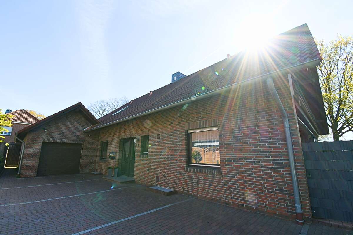 Thumbnail-Wohnung zum Mieten in Wiefelstede 850,00 € 109.14 m²