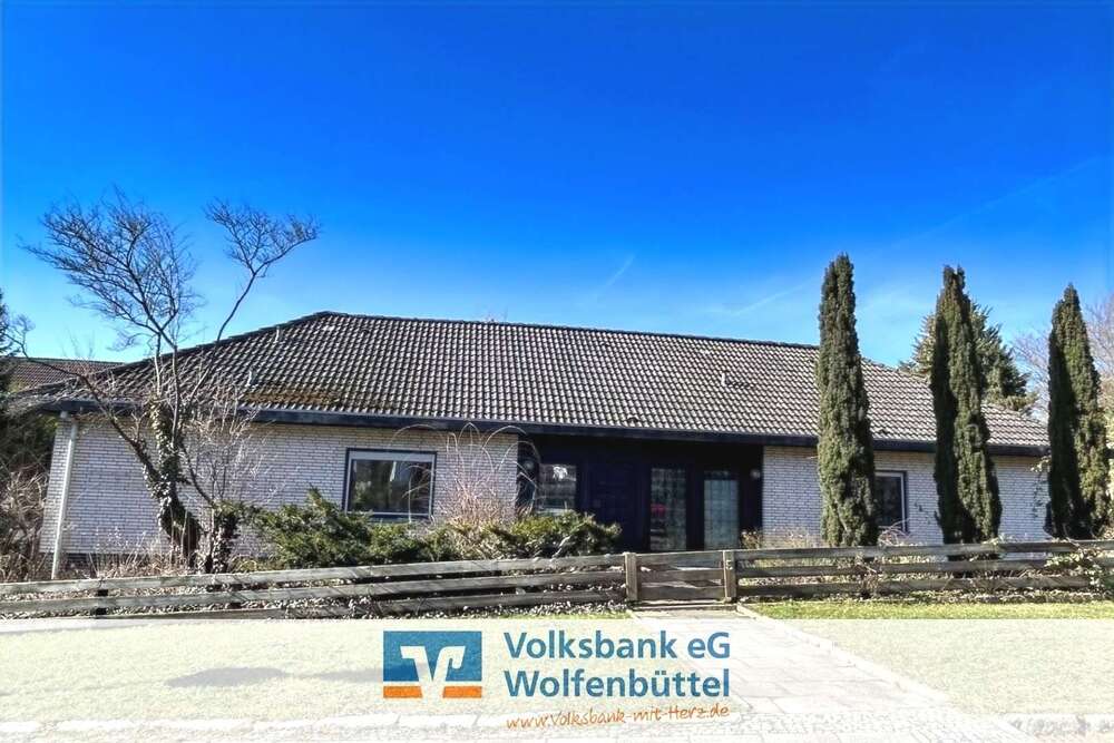 Thumbnail-Haus zum Kaufen in Schöppenstedt 295.000,00 € 231 m²