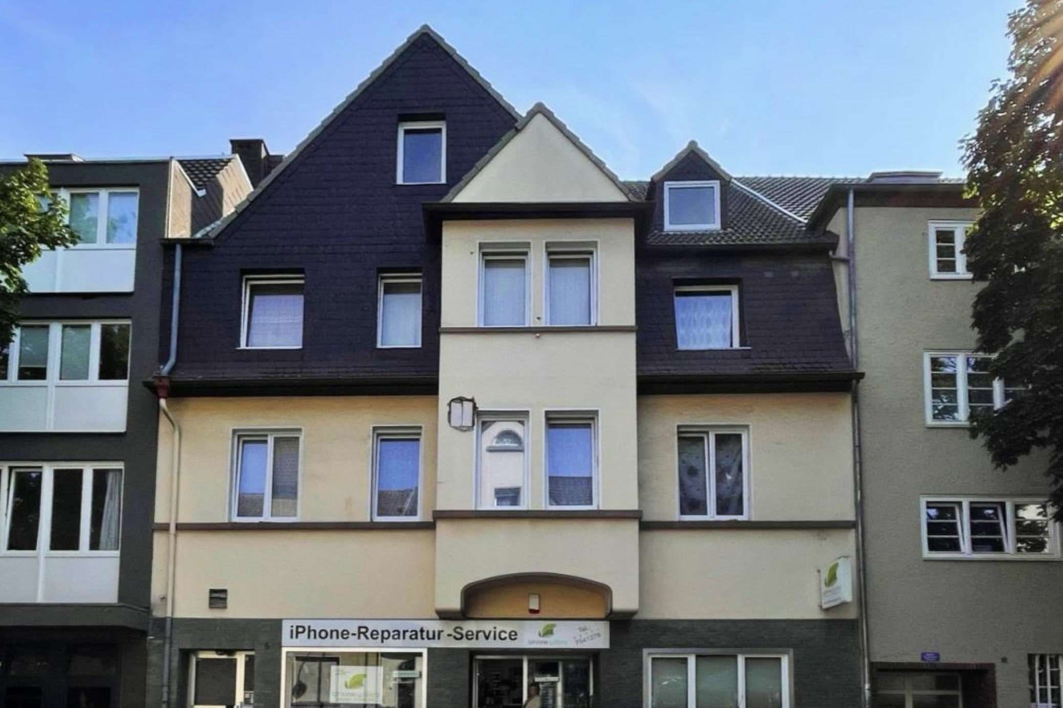 Thumbnail-Haus zum Kaufen in Leverkusen 1.180.000,00 € 340 m²