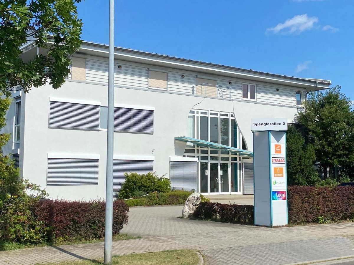 Thumbnail-Büro in Zwenkau 6.895,50 € 919.4 m²
