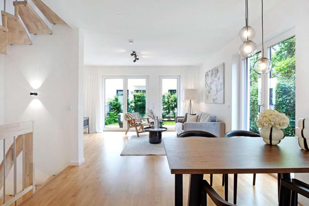 Thumbnail-Haus zum Kaufen in München 970.000,00 € 119.84 m²