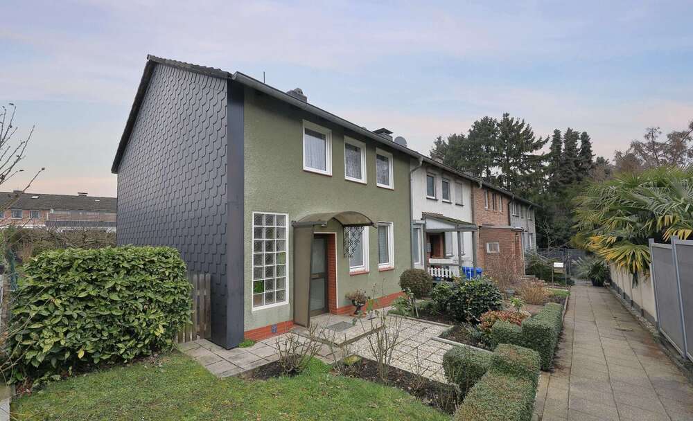 Thumbnail-Haus zum Kaufen in Essen 195.000,00 € 75.49 m²