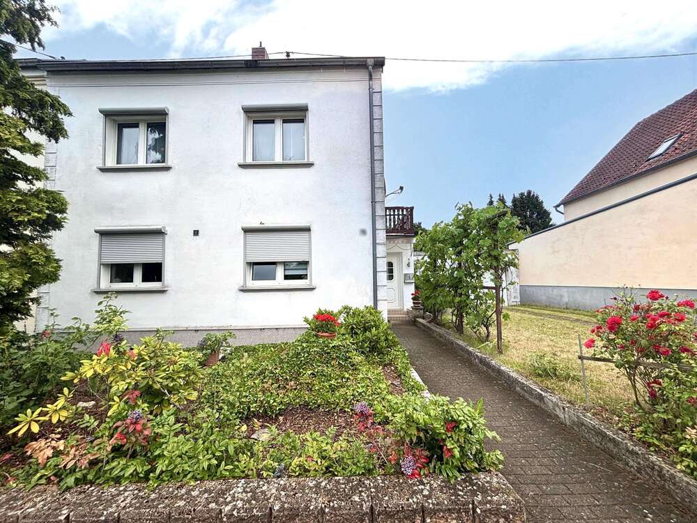 Thumbnail-Haus zum Kaufen in Ensdorf 259.000,00 € 155 m²