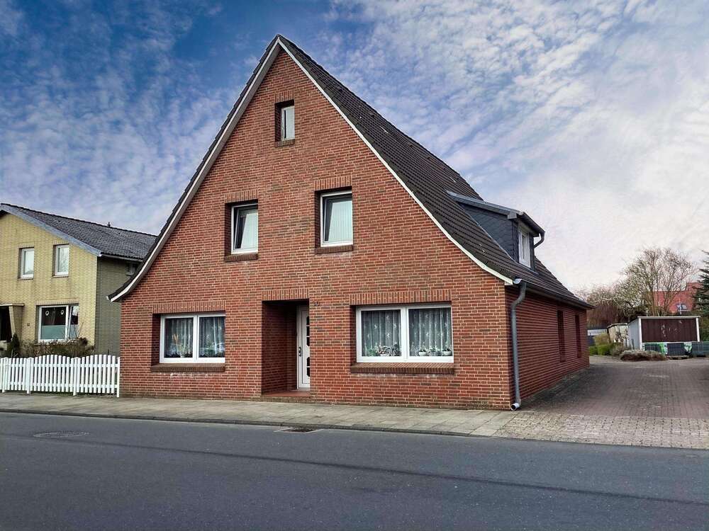 Thumbnail-Haus zum Kaufen in Cuxhaven 178.000,00 € 160 m²