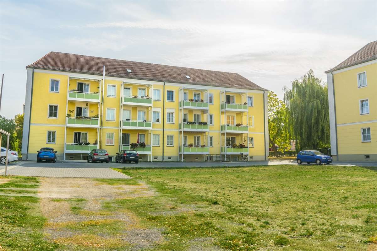 Thumbnail-Wohnung zum Mieten in Forst (Lausitz) 420,00 € 64.54 m²