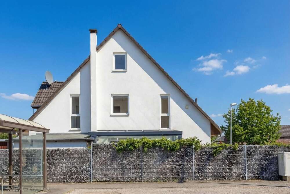 Thumbnail-Haus zum Kaufen in Grevenbroich - Wevelinghoven 540.000,00 € 138 m²