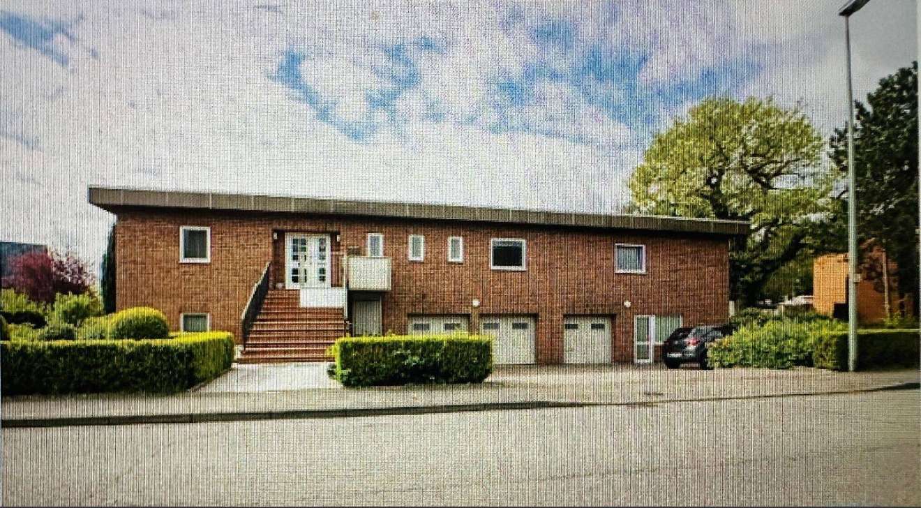 Thumbnail-Haus zum Kaufen in Neumünster 1.550.000,00 € 577 m²