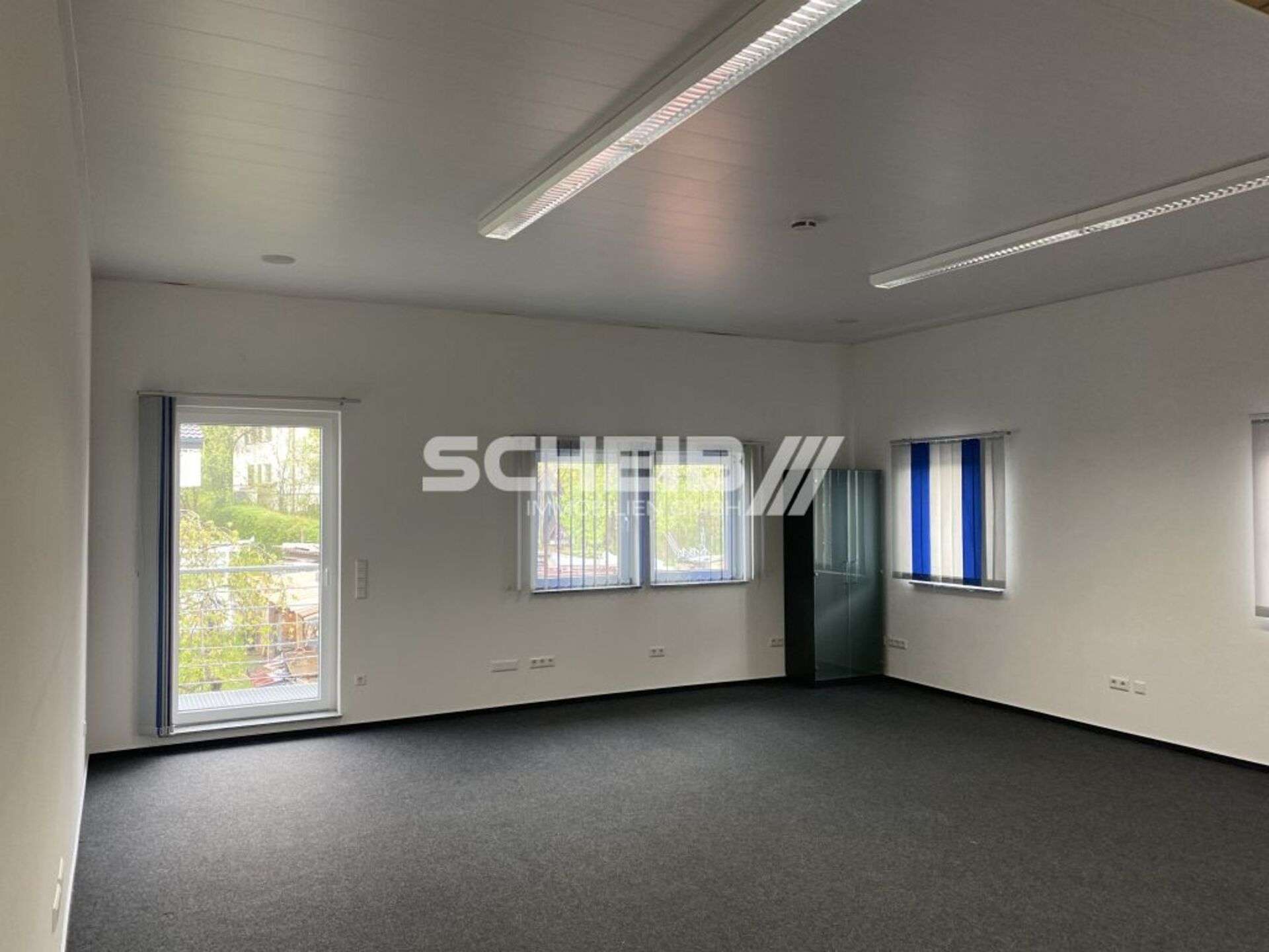 Thumbnail-Büro in Crailsheim 2.690,00 € 358.68 m²