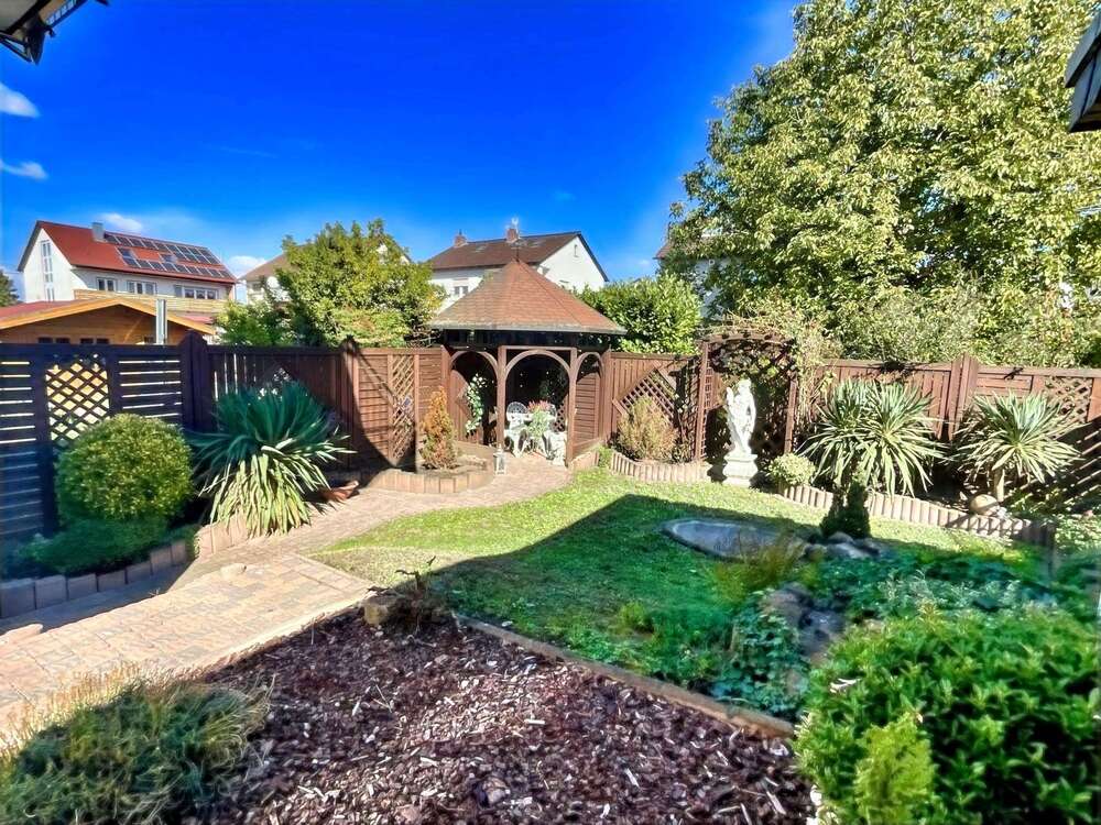 Thumbnail-Haus zum Kaufen in Böhl-Iggelheim 359.000,00 € 138.7 m²