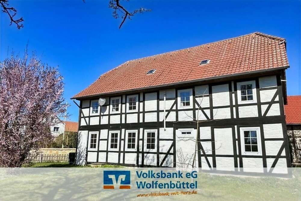 Thumbnail-Haus zum Kaufen in Remlingen 109.000,00 € 181 m²