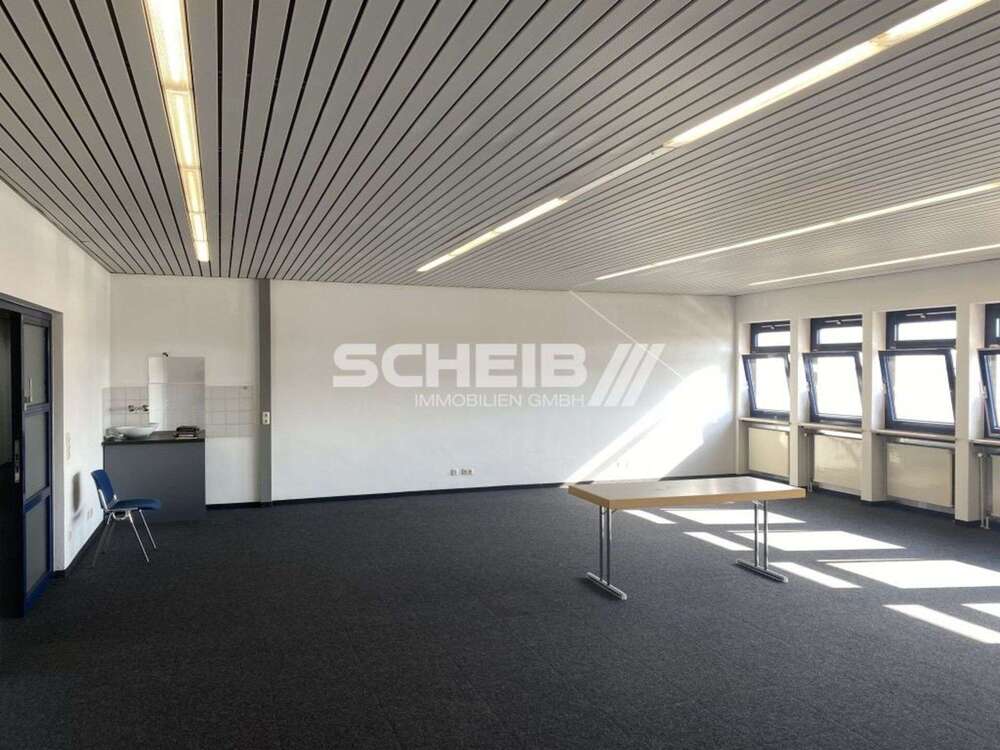 Thumbnail-Büro in Crailsheim 1.796,90 € 399.31 m²