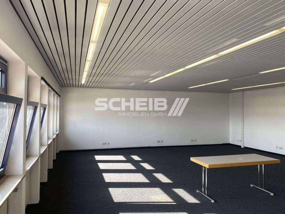 Thumbnail-Büro in Crailsheim 1.030,98 € 187.45 m²