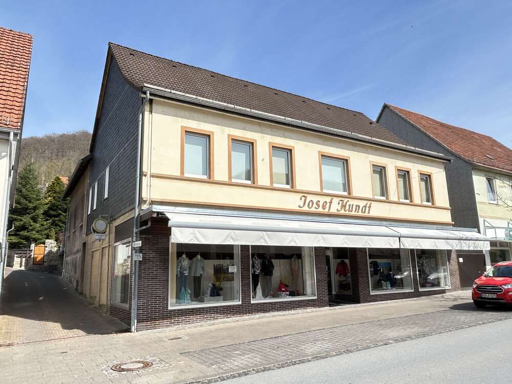 Thumbnail-Haus zum Kaufen in Marsberg 390.000,00 € 280 m²