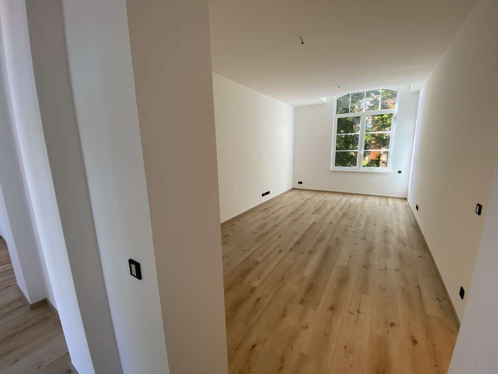 Thumbnail-Wohnung zum Mieten in Zwickau 939,00 € 99.88 m²