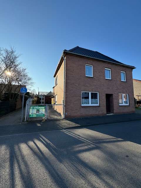 Thumbnail-Haus zum Kaufen in Niederkrüchten 249.000,00 € 189 m²