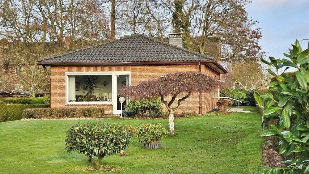 Thumbnail-Haus zum Kaufen in Cuxhaven 268.000,00 € 108 m²