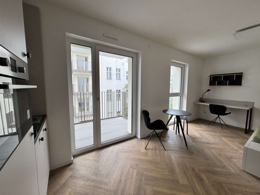 Thumbnail-Wohnung zum Mieten in Berlin 582,37 € 23.76 m²