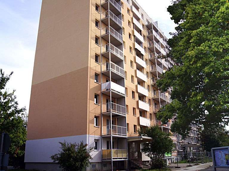 Thumbnail-Wohnung zum Mieten in Halle Saale 409,00 € 62 m²