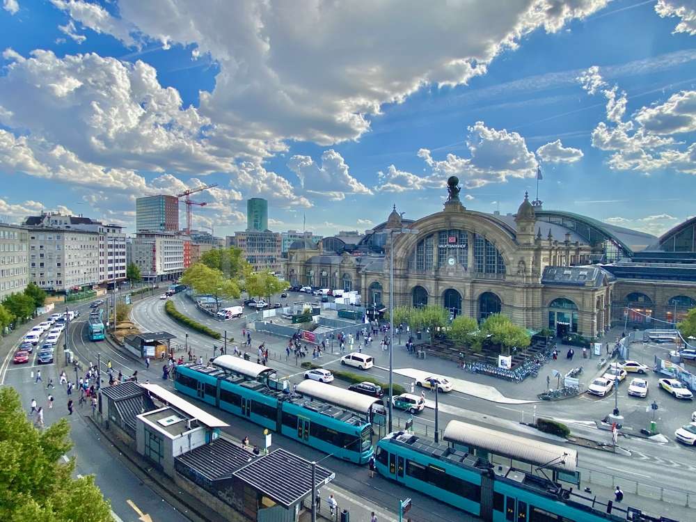 Thumbnail-Büro in Frankfurt am Main 3.996,00 € 216 m²