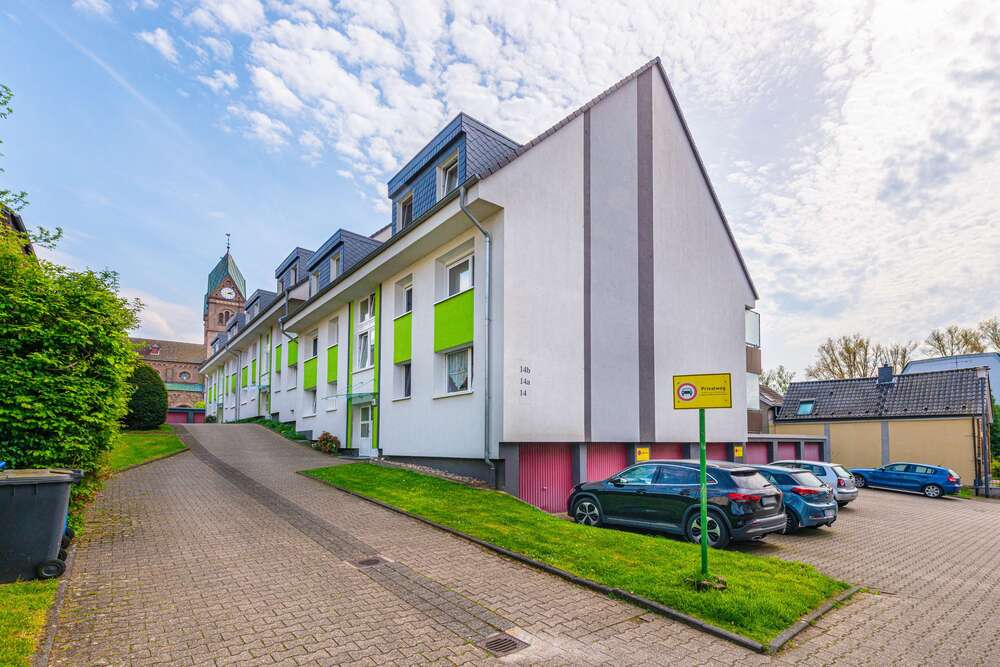 Thumbnail-Wohnung zum Kaufen in Leverkusen 310.000,00 € 77 m²