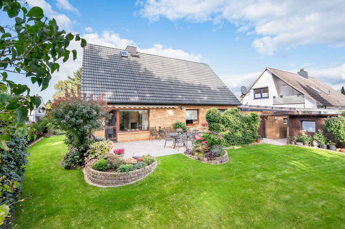 Thumbnail-Haus zum Kaufen in Norderstedt 679.000,00 € 175 m²
