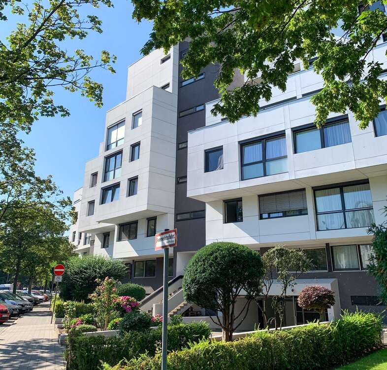 Thumbnail-Wohnung zum Kaufen in Nürnberg 449.000,00 € 100.55 m²