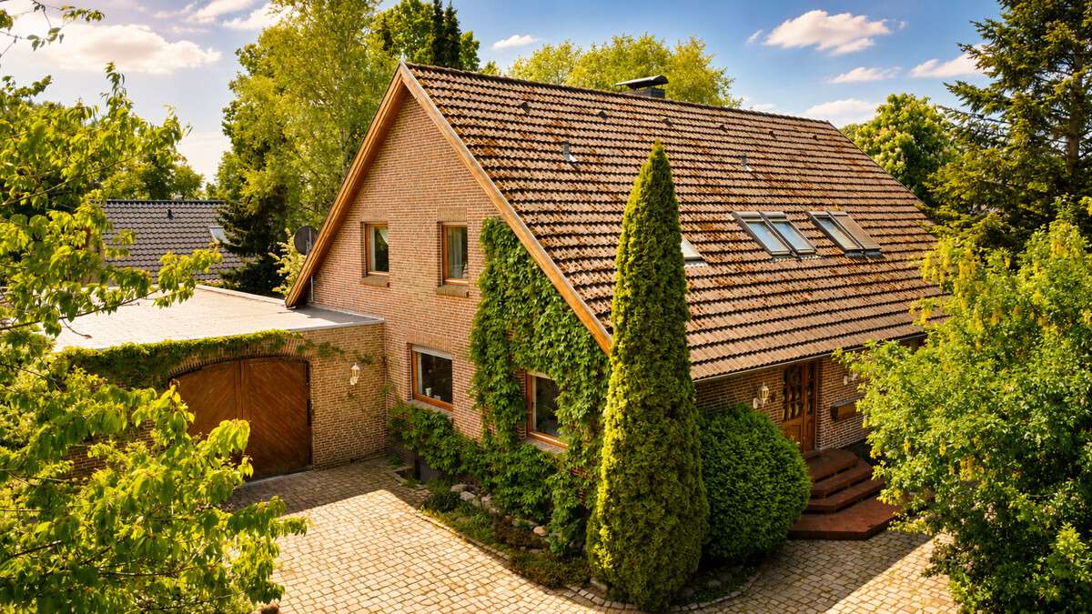 Thumbnail-Haus zum Kaufen in Bimöhlen 649.000,00 € 269.12 m²