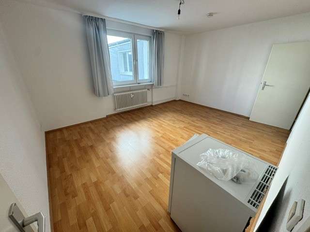 Thumbnail-Wohnung zum Mieten in Frankfurt 675,00 € 24.2 m²