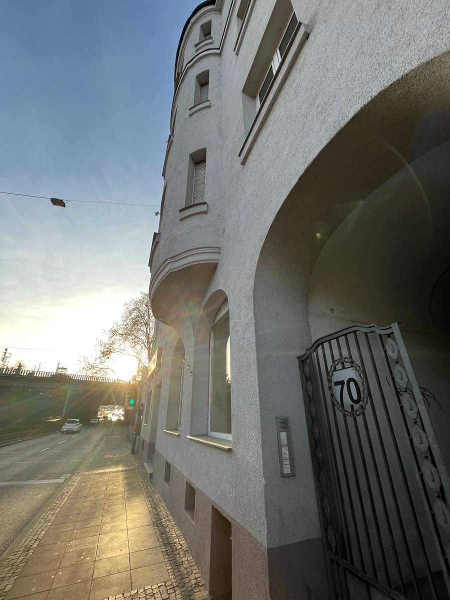 Thumbnail-Wohnung zum Kaufen in Stuttgart Bad Cannstatt 299.000,00 € 86 m²