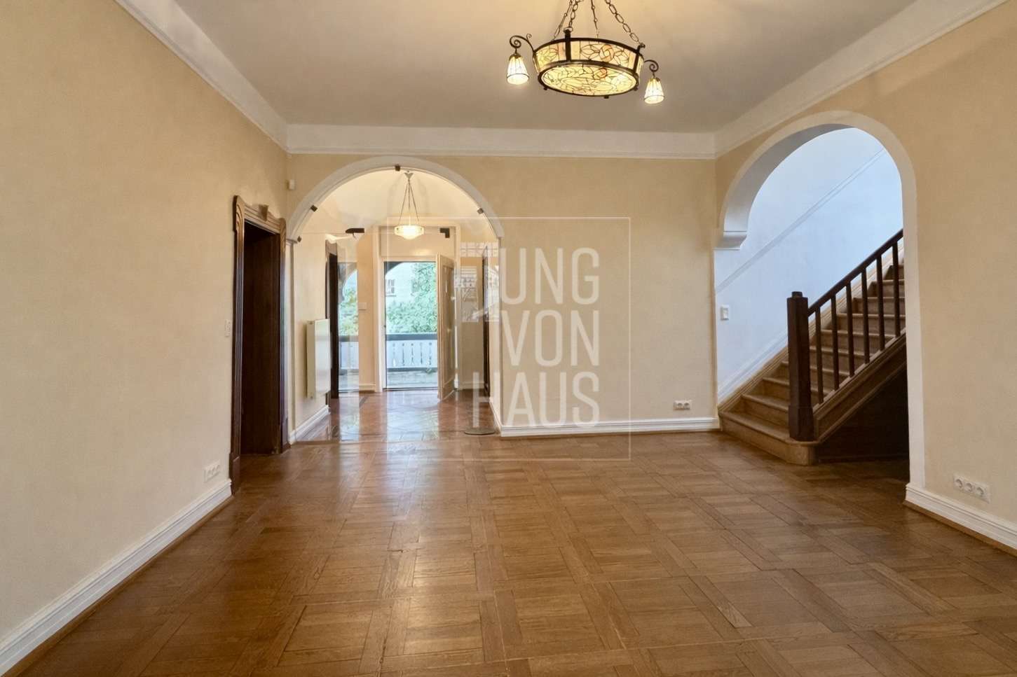 Thumbnail-Haus zum Kaufen in Wiesbaden 1.280.000,00 € 280 m²