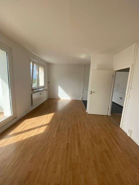Thumbnail-Wohnung zum Mieten in Halle Saale 670,00 € 112 m²